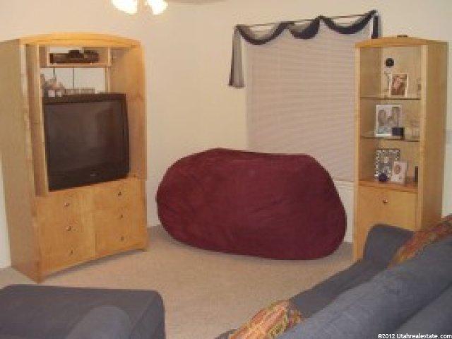 686 N Gramercy Ave, Ogden, UT 84404 — photo 7
