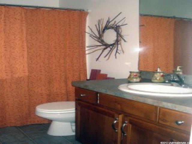 410 W 1925 N, Pleasant View, UT 84414 — photo 2