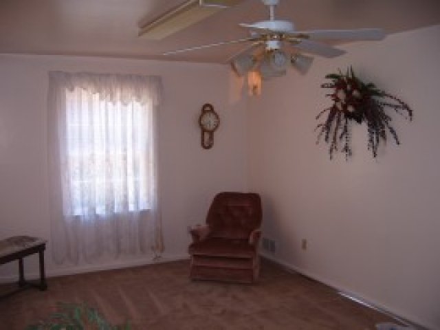 865 Simoron Dr, Ogden, UT 84404 — photo 2