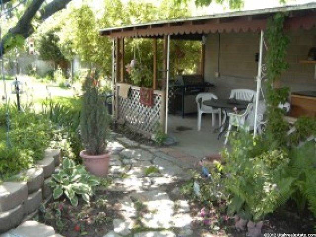 8210 S 1000 E, Sandy, UT 84094 — photo 12