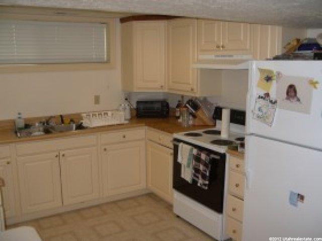 8210 S 1000 E, Sandy, UT 84094 — photo 4