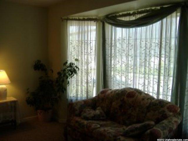 889 E 1775 N, North Ogden, UT 84414 — photo 3