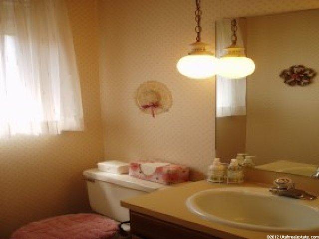 5481 S 250 E #14, Washington Terrace, UT 84405 — photo 7