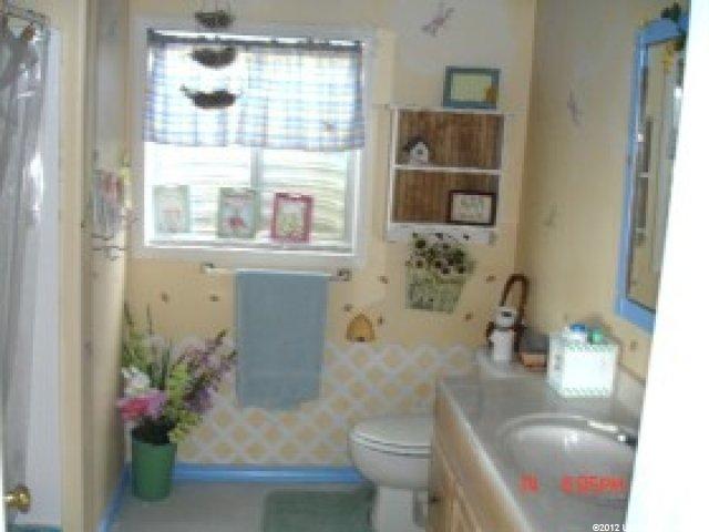670 E Ridgecrest Cir, Hyrum, UT 84319 — photo 7