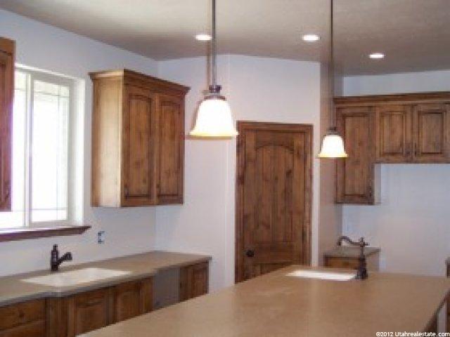 1004 S 100 W, Mona, UT 84645 — photo 12