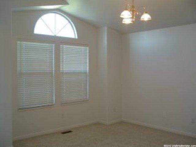 531 W 950 N, Clinton, UT 84015 — photo 2