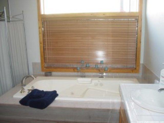 115 Crestview Ter, Summit Park, UT 84098 — photo 10