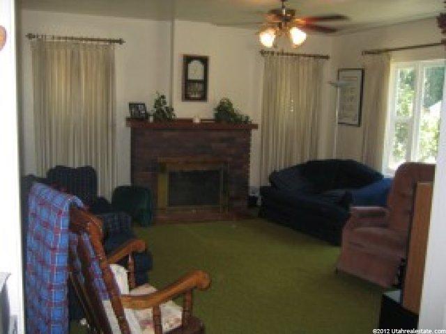 691 E Center St, Logan, UT 84321 — photo 2