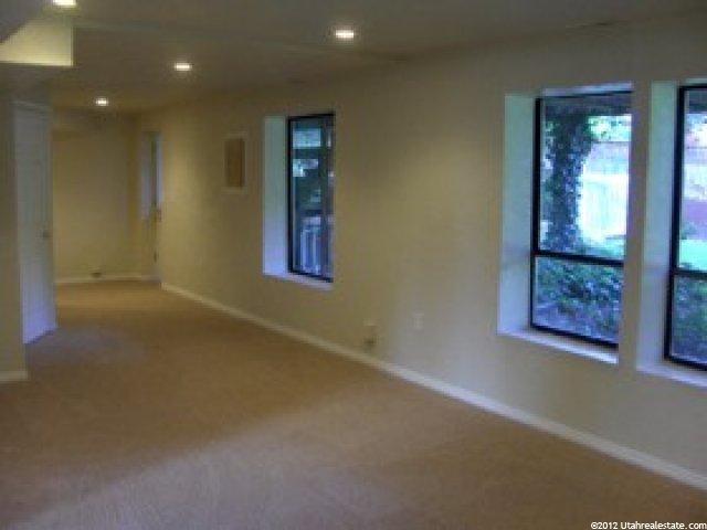 2098 Gyrfalcon Ln, Sandy, UT 84092 — photo 8