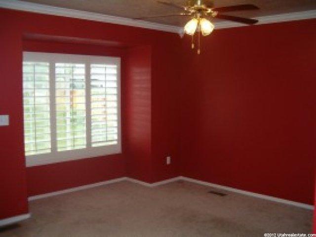 673 W 375 N, Clearfield, UT 84015 — photo 2