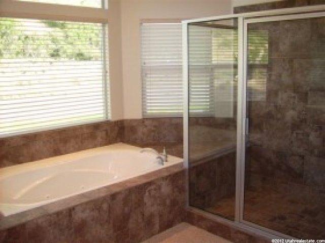 1502 E Lantern Ln, Draper, UT 84020 — photo 9