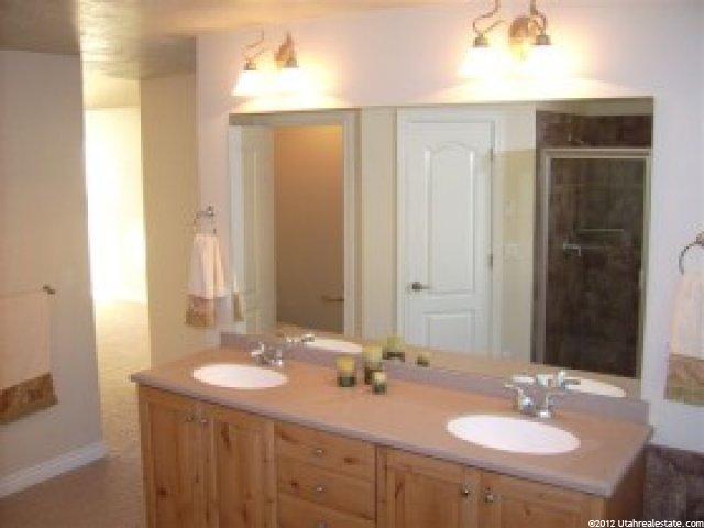 1502 E Lantern Ln, Draper, UT 84020 — photo 10