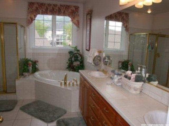 1974 E 75 S, Layton, UT 84040 — photo 12
