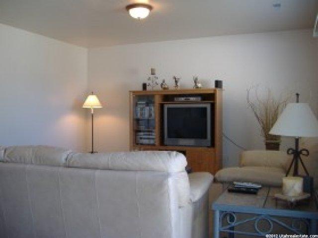 3098 W 4425 S, Roy, UT 84067 — photo 4