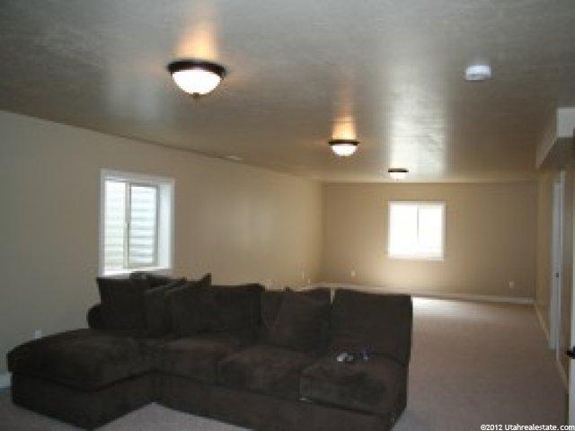 5892 Cassie Dr, South Ogden, UT 84405 — photo 10