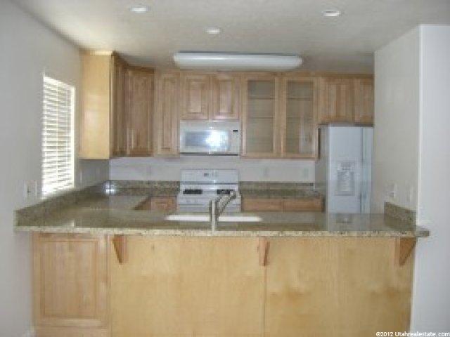 916 N 1760 W, Provo, UT 84604 — photo 2