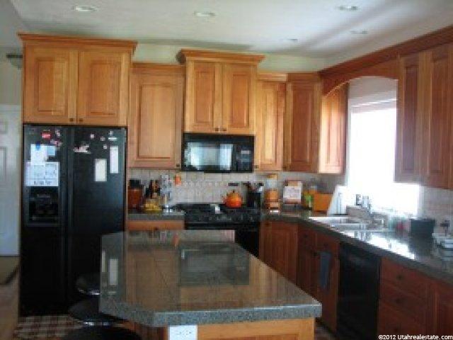 2022 E 7800 S, South Weber, UT 84405 — photo 8