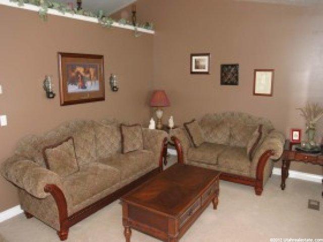 172 W 2100 S, Clearfield, UT 84015 — photo 2