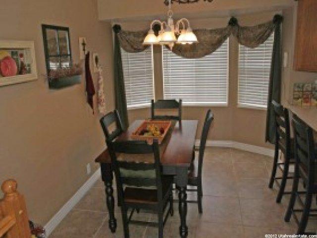 172 W 2100 S, Clearfield, UT 84015 — photo 4