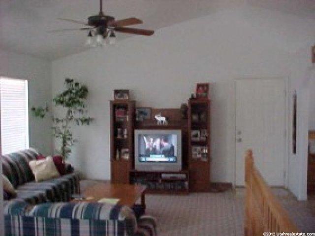 543 W 860 S, Tremonton, UT 84337 — photo 4