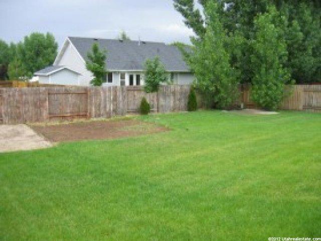618 W Independance Cir, Perry, UT 84302 — photo 2