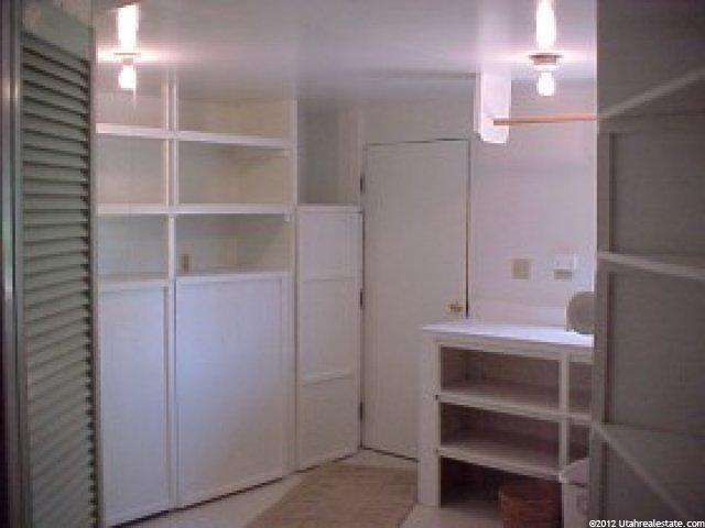6174 S 2375 E, Uintah, UT 84403 — photo 9