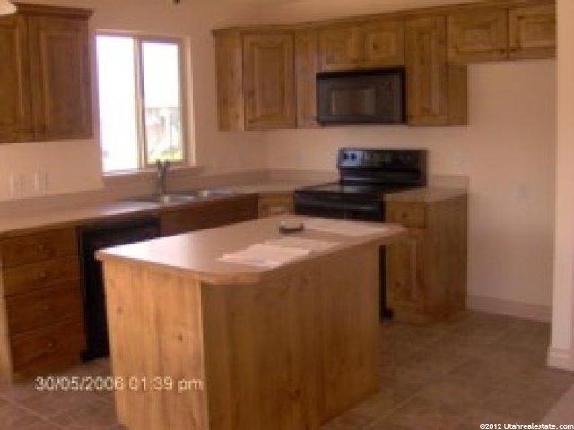 2167 S 225 E, Clearfield, UT 84015 — photo 3