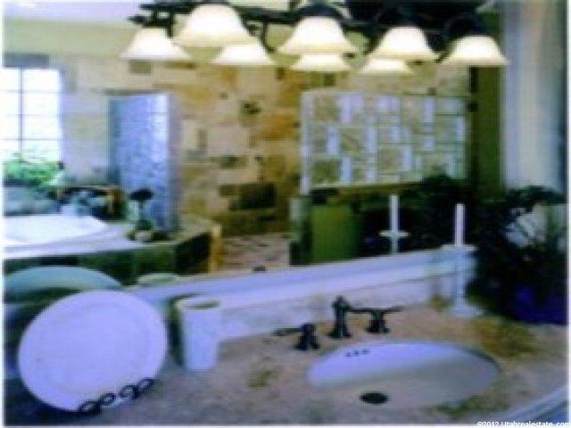 1893 Bear Mountain Dr, Draper, UT 84020 — photo 9
