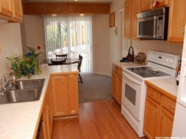 516 W 3850 N, Pleasant View, UT 84414 — photo 2