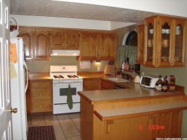 8020 S 2575 E, South Weber, UT 84405 — photo 2