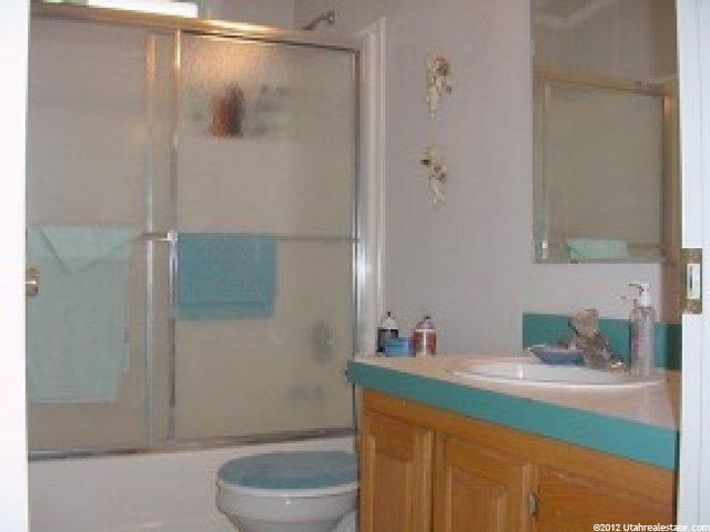182 W 100 S, Levan, UT 84639 — photo 9
