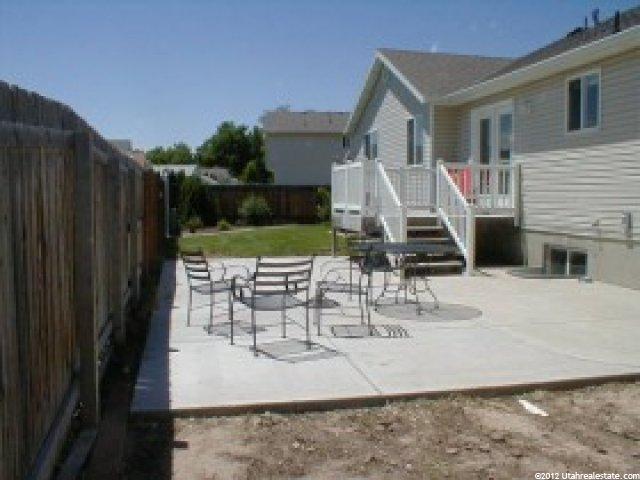 837 W 3950 S, Riverdale, UT 84405 — photo 2