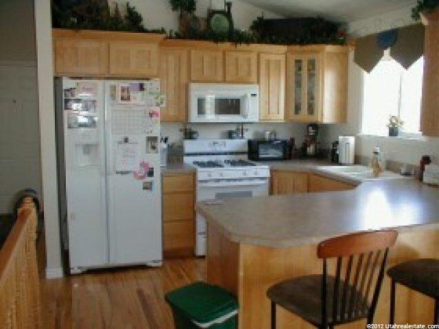 837 W 3950 S, Riverdale, UT 84405 — photo 4