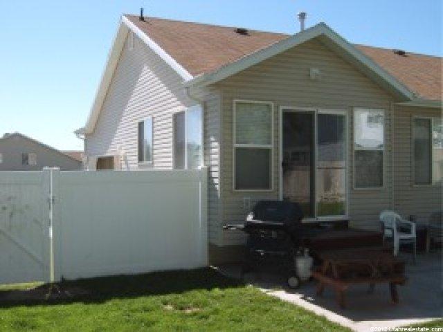 5894 S 3325 W, Roy, UT 84067 — photo 9