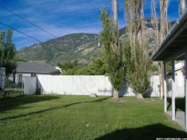 688 Canfield Dr, Ogden, UT 84404 — photo 2