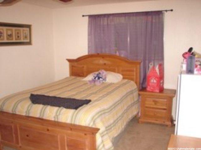 11945 S Oakridge Rd E, Sandy, UT 84094 — photo 5