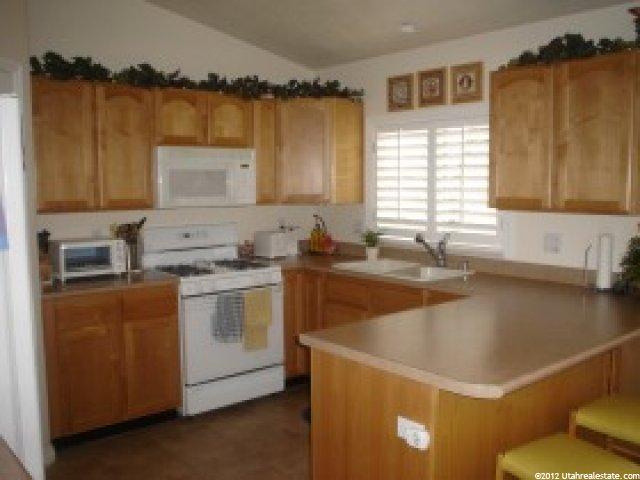 1615 N 250 E, Layton, UT 84041 — photo 4