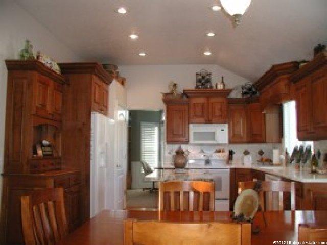 8406 S 865 E, Sandy, UT 84094 — photo 4