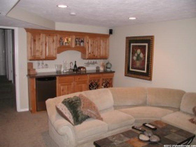 8406 S 865 E, Sandy, UT 84094 — photo 5