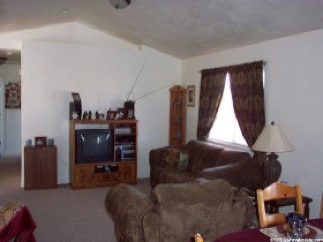 846 Saint Andrews Dr, Syracuse, UT 84075 — photo 3