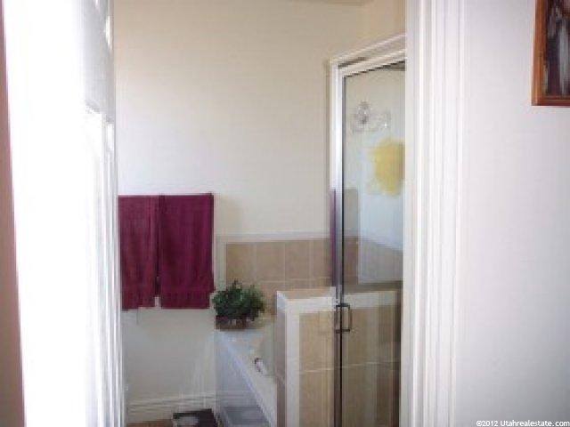 846 Saint Andrews Dr, Syracuse, UT 84075 — photo 6