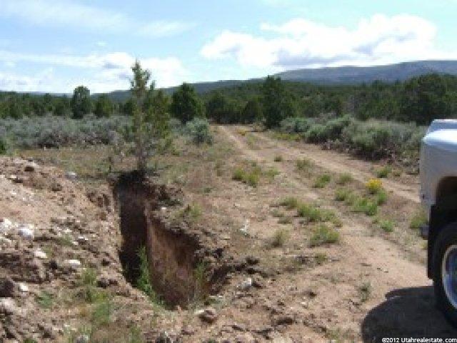 12495 E Solitude Dr #41, Lapoint, UT 84039 — photo 4