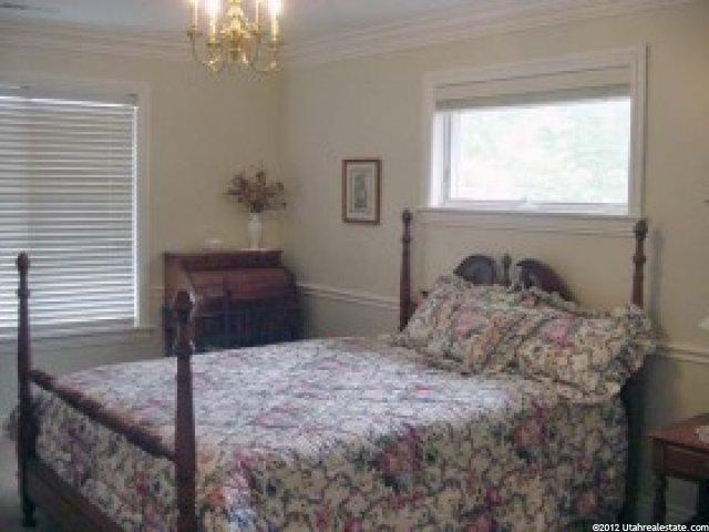 252 S 1550 E, Bountiful, UT 84010 — photo 8