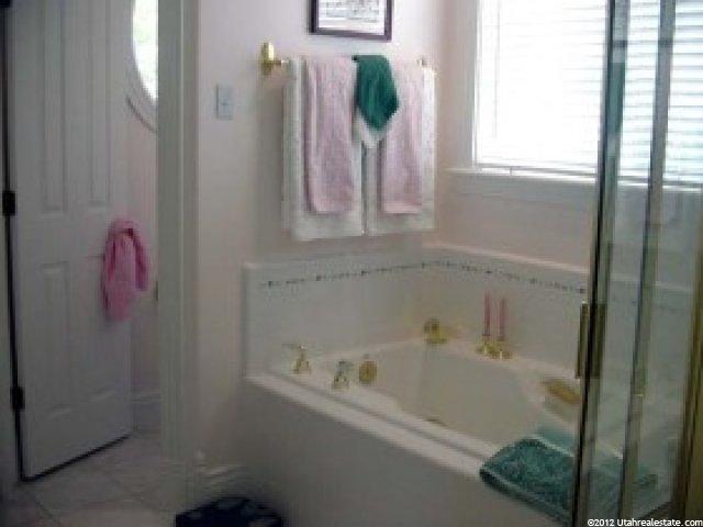 252 S 1550 E, Bountiful, UT 84010 — photo 9