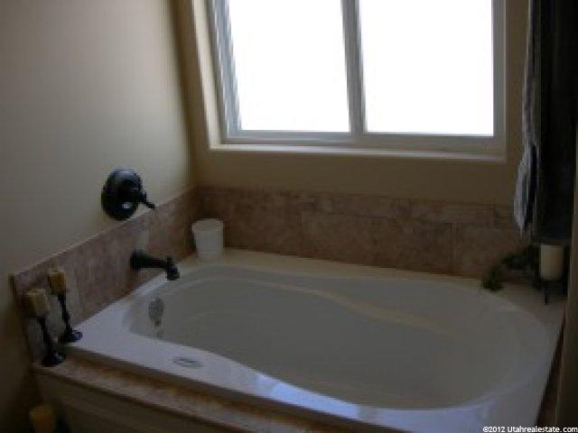 161 W 300 S, Hyde Park, UT 84318 — photo 9