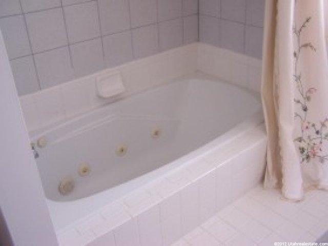 8585 S 40 E, Sandy, UT 84070 — photo 8