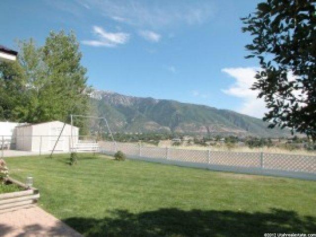 1754 E Edgecliff Dr, Sandy, UT 84092 — photo 4