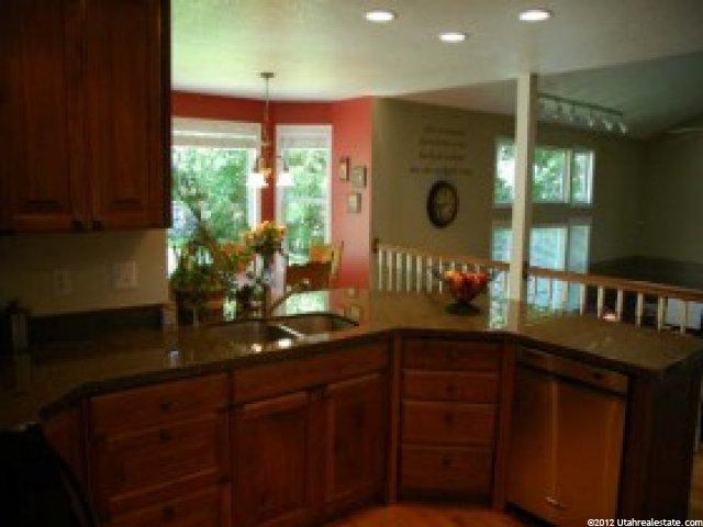 1972 Kingston Rd, Farmington, UT 84025 — photo 2