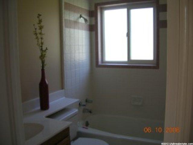 5752 S Hillside Dr E, Murray, UT 84107 — photo 4