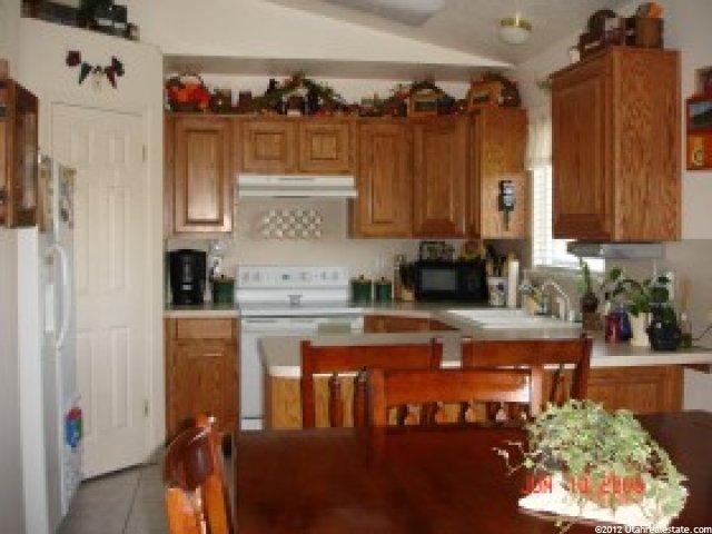 5548 S 3850 W, Roy, UT 84067 — photo 5